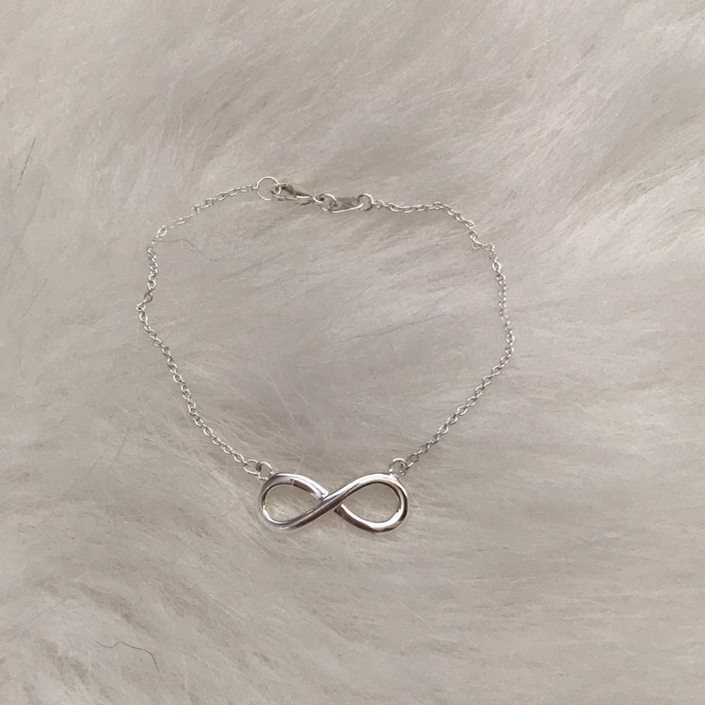 Silver infinity bracelet